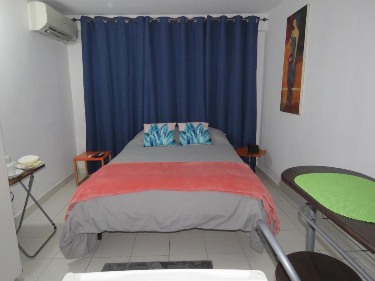 Serenade Lodging Rooms Panama Stadt Exterior foto