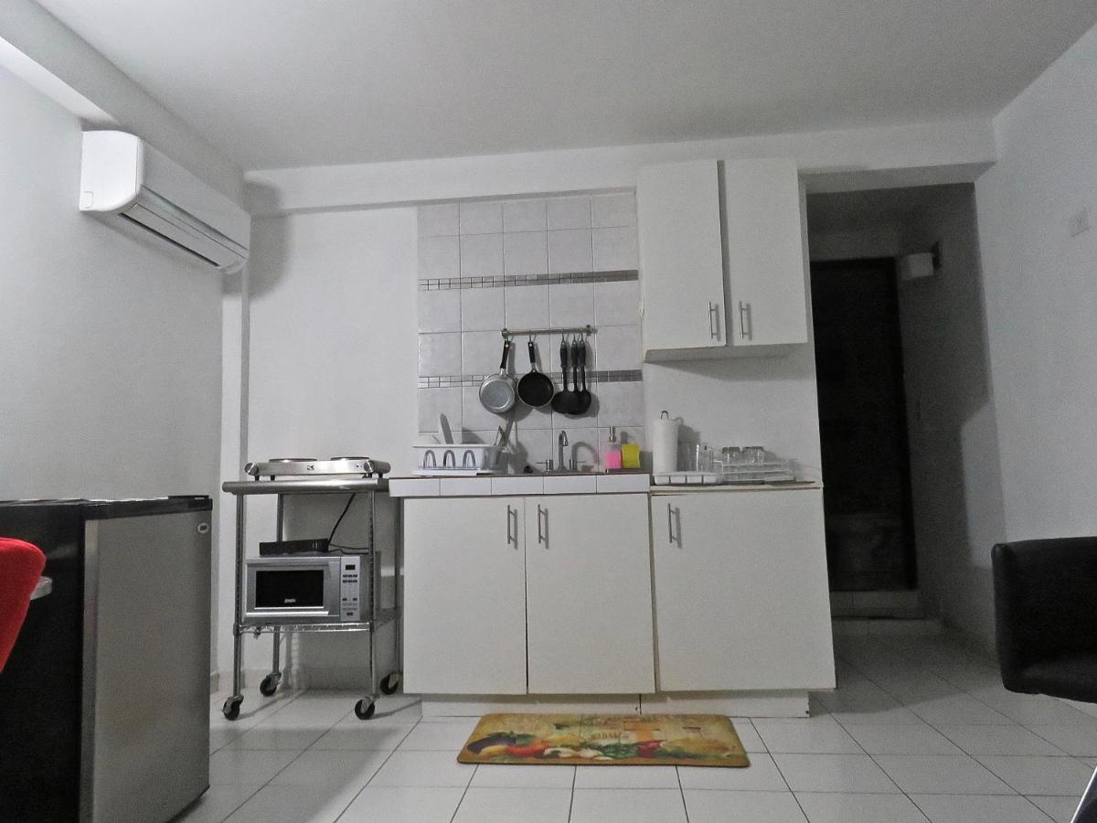 Serenade Lodging Rooms Panama Stadt Exterior foto
